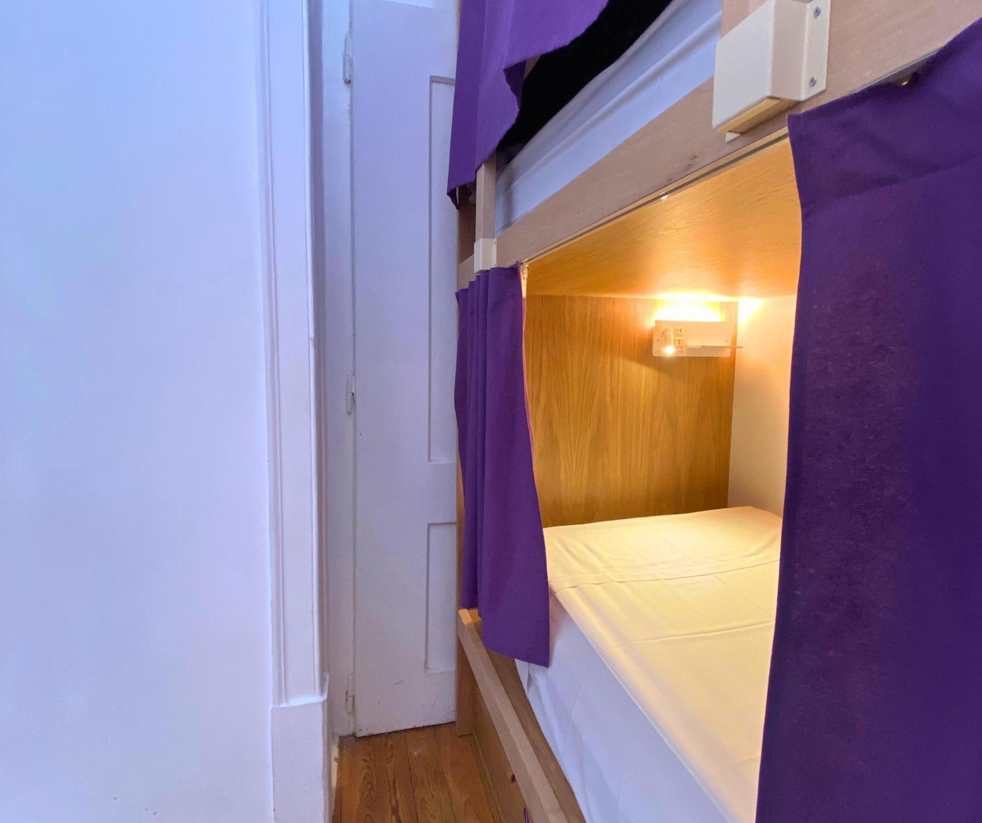 Lost Inn Lisbon Hostel Bagian luar foto