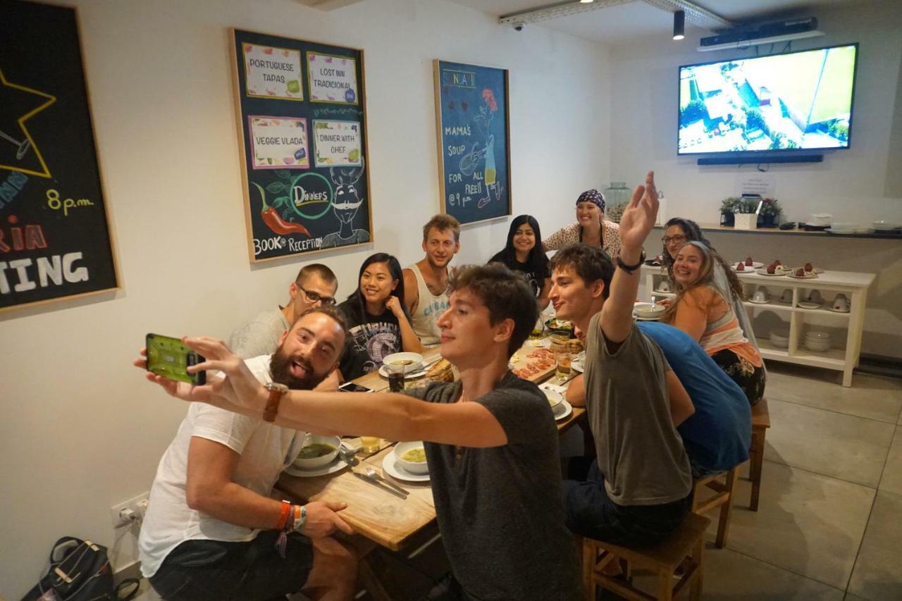 Lost Inn Lisbon Hostel Bagian luar foto
